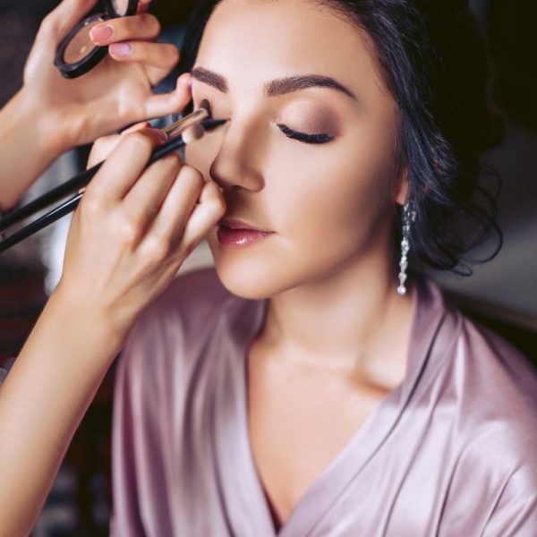 Bridal Makeup Artist – Professional Services