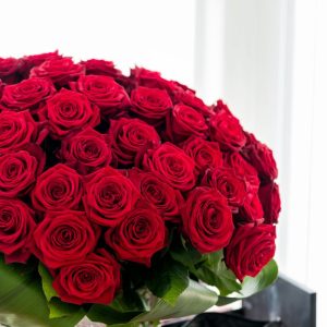 Red Rose Bouquet – Fresh & Fragrant